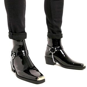 Stacked chelsea boots in faux leather